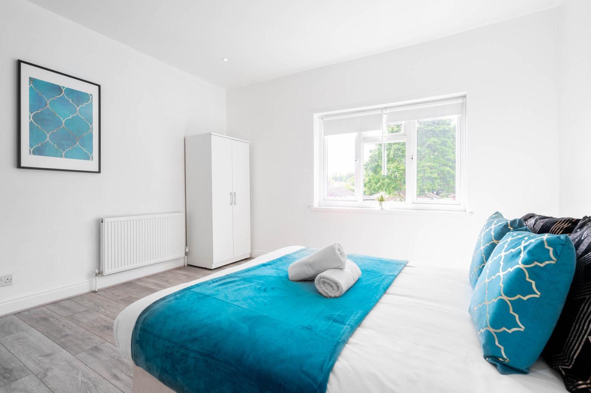 Five Bedroom Townhouse - Near City Centre - Edgbaston - On Street Parking - Wifi - Netflix - 974P Birmingham Zewnętrze zdjęcie